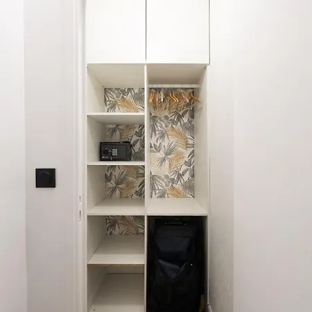 So Guest, Clou Dans Le Fer, Modern Suite Near Cathedral Reims Exterior foto