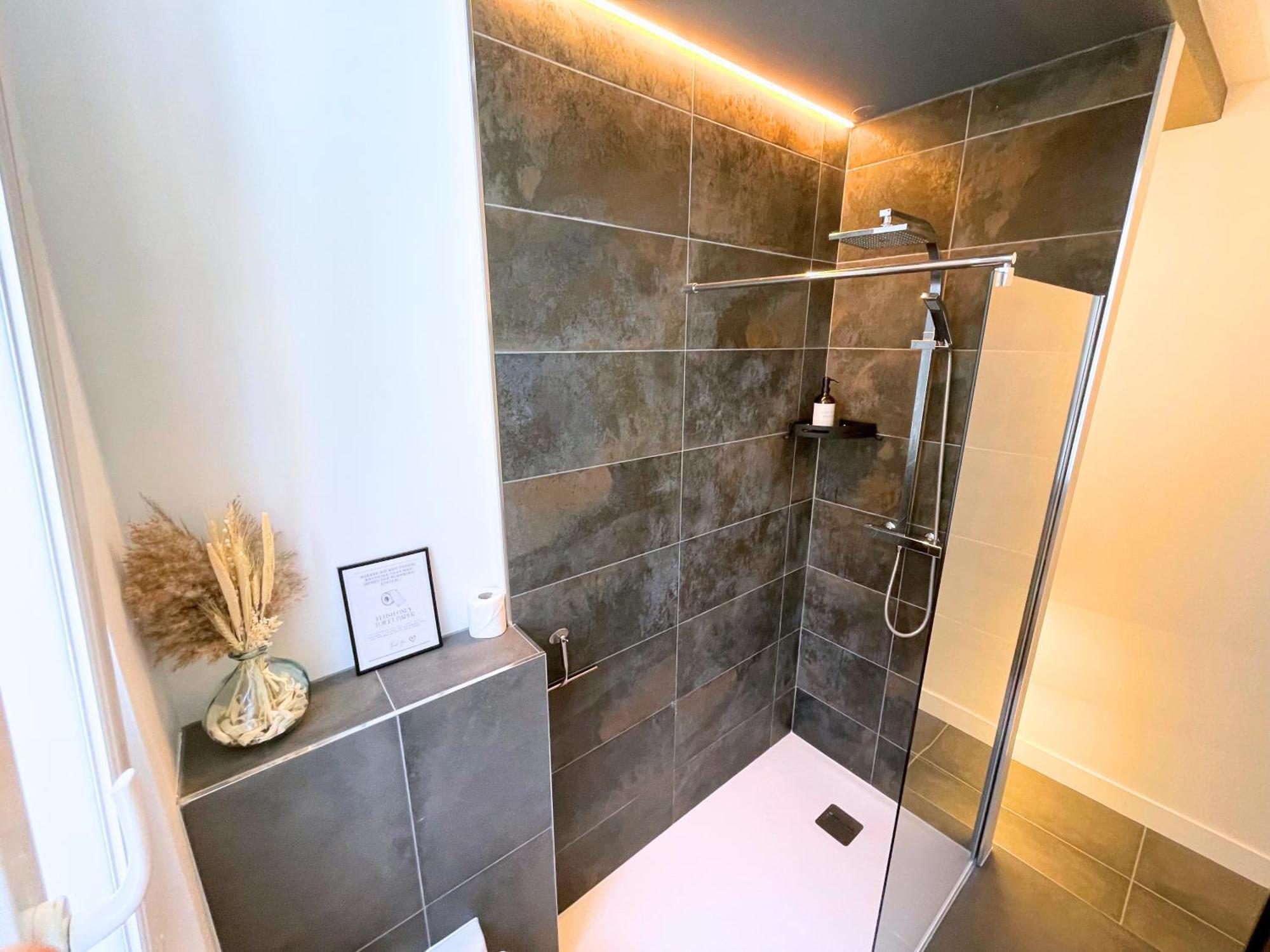 Apartment So Guest, Clou Dans Le Fer, Modern Near Cathedral